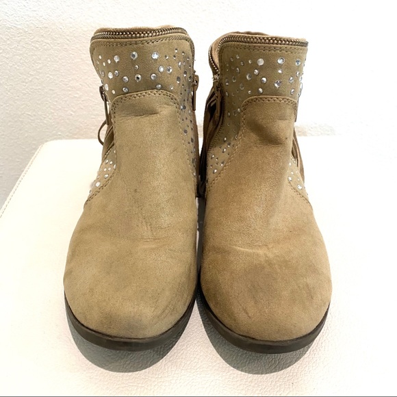 Embellished Fringe Shorty Boots - Picture 4 of 13